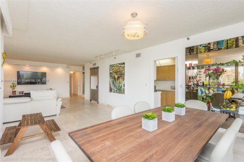 Copropriété à vendre à Aventura, Floride: 2 chambres, 169.55 m2 № 1972194 - photo 7