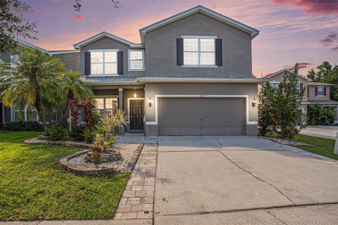 House in Tampa, Florida 4 bedrooms, 207.54 sq.m. № 1869709 - photo 2
