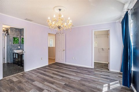 House in Tampa, Florida 4 bedrooms, 207.54 sq.m. № 1869709 - photo 18