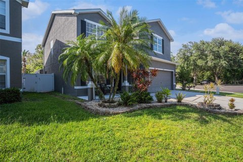 House in Tampa, Florida 4 bedrooms, 207.54 sq.m. № 1869709 - photo 3