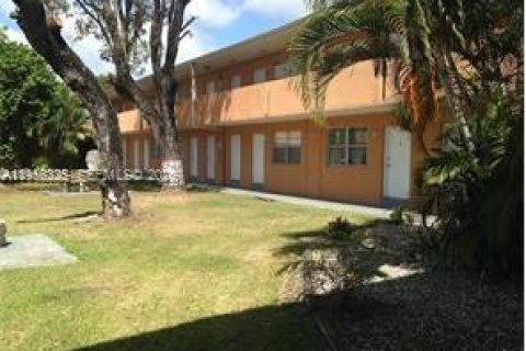 Condo à Cutler Bay, Floride, 2 chambres  № 2011774