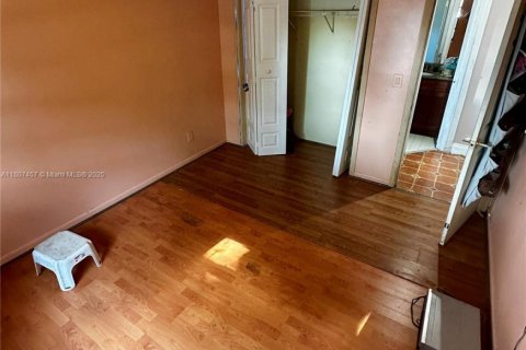 House in Miramar, Florida 2 bedrooms, 98.48 sq.m. № 1746094 - photo 8