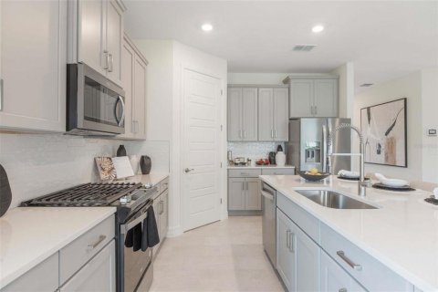 House in Mount Dora, Florida 3 bedrooms, 188.96 sq.m. № 1536137 - photo 14