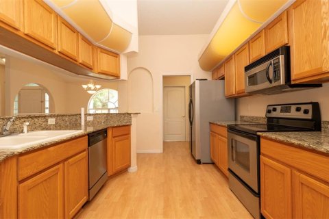 Casa en venta en Weeki Wachee, Florida, 3 dormitorios, 162.21 m2 № 1909016 - foto 11