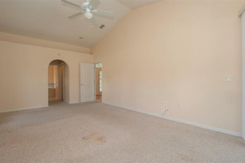 House in Weeki Wachee, Florida 3 bedrooms, 162.21 sq.m. № 1909016 - photo 17