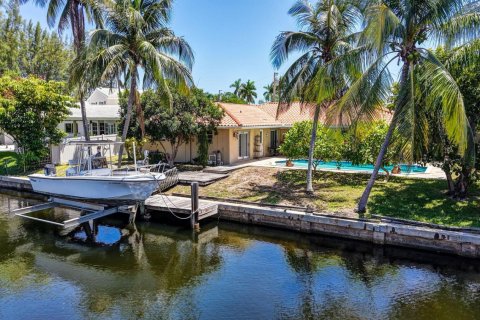 Villa ou maison à vendre à Fort Lauderdale, Floride: 4 chambres, 179.86 m2 № 2318319 - photo 2