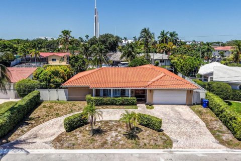 Villa ou maison à Fort Lauderdale, Floride 4 chambres, 179.86 m2 № 2318319