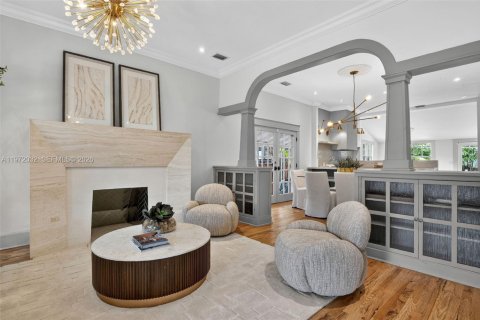 Casa en Miami, Florida 3 dormitorios, 208.1 m2 № 2049770