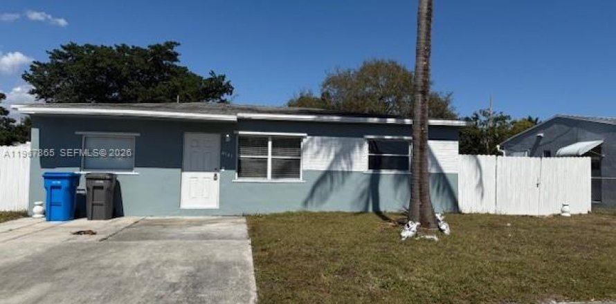 Casa en West Park, Florida 3 dormitorios № 2030120