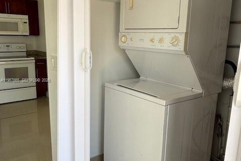 Casa en alquiler en West Park, Florida, 3 dormitorios № 2030120 - foto 14