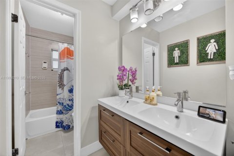 Купить виллу или дом в Майами, Флорида 3 спальни, 174.84м2, № 2067437 - фото 25