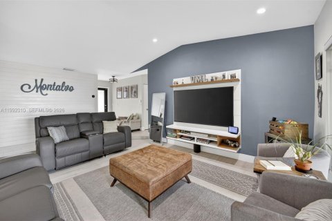 Купить виллу или дом в Майами, Флорида 3 спальни, 174.84м2, № 2067437 - фото 6