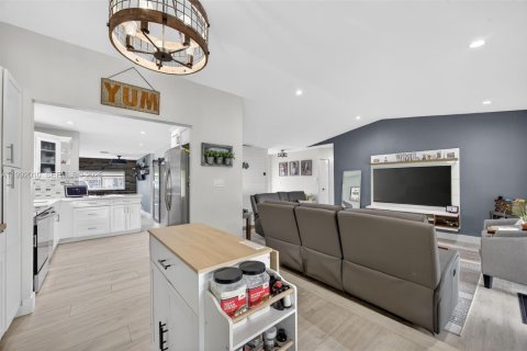 Купить виллу или дом в Майами, Флорида 3 спальни, 174.84м2, № 2067437 - фото 8