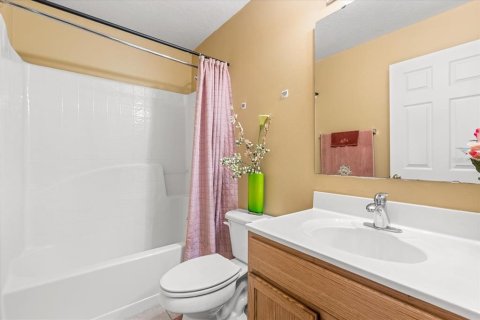 Casa en venta en Apopka, Florida, 4 dormitorios, 256.6 m2 № 1894761 - foto 19