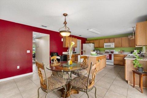 Casa en venta en Apopka, Florida, 4 dormitorios, 256.6 m2 № 1894761 - foto 10