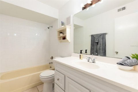 Adosado en venta en Orlando, Florida, 2 dormitorios, 102.75 m2 № 2196966 - foto 13