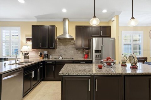 Villa ou maison à vendre à Sarasota, Floride: 2 chambres, 153.01 m2 № 2234033 - photo 15
