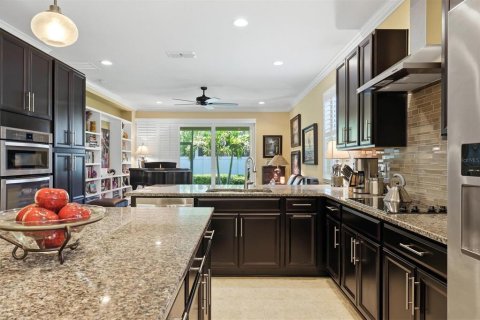 Villa ou maison à vendre à Sarasota, Floride: 2 chambres, 153.01 m2 № 2234033 - photo 14