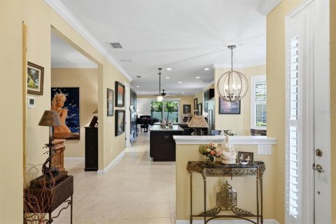 Villa ou maison à vendre à Sarasota, Floride: 2 chambres, 153.01 m2 № 2234033 - photo 4
