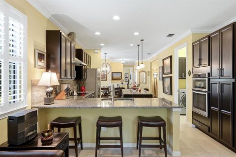 Villa ou maison à vendre à Sarasota, Floride: 2 chambres, 153.01 m2 № 2234033 - photo 17