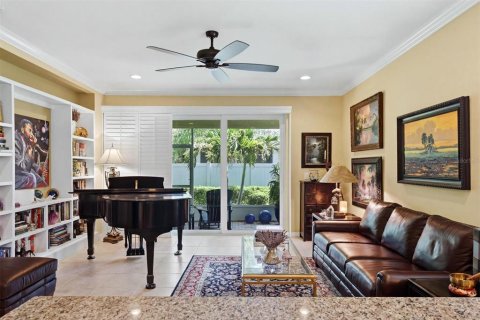 Villa ou maison à vendre à Sarasota, Floride: 2 chambres, 153.01 m2 № 2234033 - photo 9