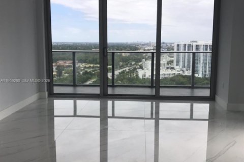 Condo in North Miami Beach, Florida, 3 bedrooms  № 2030027 - photo 6