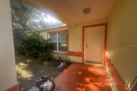 House in Palm Coast, Florida 3 bedrooms, 107.02 sq.m. № 1908145 - photo 3