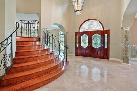 House in Leesburg, Florida 5 bedrooms, 567.73 sq.m. № 1901292 - photo 2