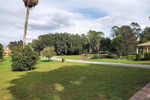 House in Leesburg, Florida 5 bedrooms, 567.73 sq.m. № 1901292 - photo 13