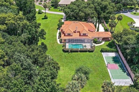House in Leesburg, Florida 5 bedrooms, 567.73 sq.m. № 1901292 - photo 15