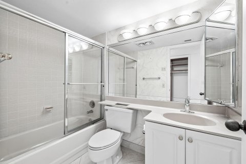 Купить кондоминиум в Бока-Ратон, Флорида 3 комнаты, 173.17м2, № 2147210 - фото 23