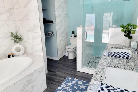 Купить виллу или дом в Сарасота, Флорида 9 комнат, 156.08м2, № 1374708 - фото 20
