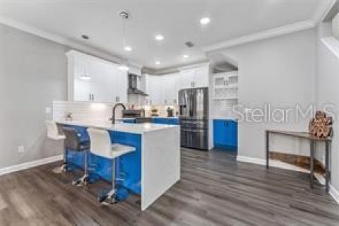 Touwnhouse à vendre à Tampa, Floride: 3 chambres, 157.1 m2 № 1904717 - photo 8