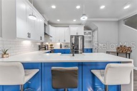 Touwnhouse à vendre à Tampa, Floride: 3 chambres, 157.1 m2 № 1904717 - photo 9