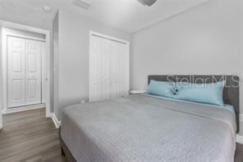 Touwnhouse à vendre à Tampa, Floride: 3 chambres, 157.1 m2 № 1904717 - photo 23