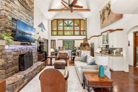 Casa en venta en Geneva, Florida, 3 dormitorios, 289.3 m2 № 1881402 - foto 17