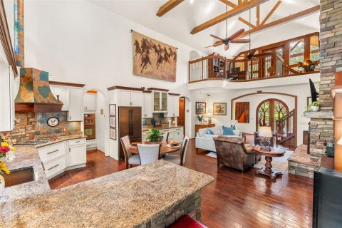 Casa en venta en Geneva, Florida, 3 dormitorios, 289.3 m2 № 1881402 - foto 22