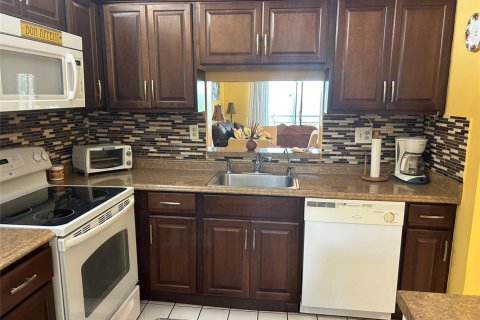 Condominio en venta en Lauderdale Lakes, Florida, 1 dormitorio, 77.57 m2 № 2083339 - foto 6