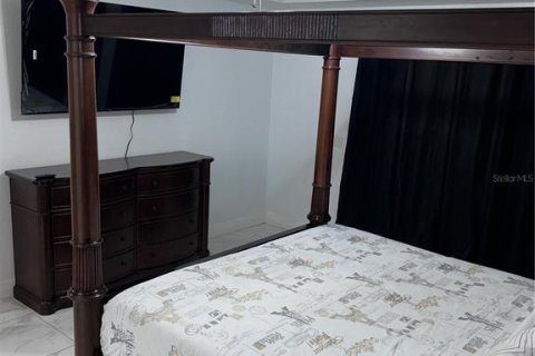 Villa ou maison à louer à Ocala, Floride: 3 chambres, 179.67 m2 № 2411483 - photo 9
