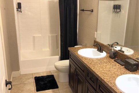 Villa ou maison à louer à Ocala, Floride: 3 chambres, 179.67 m2 № 2411483 - photo 5