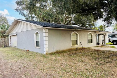 House in Lakeland, Florida 4 bedrooms, 151.8 sq.m. № 1724561 - photo 9