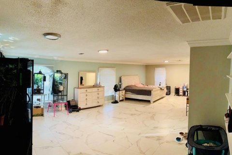House in Lakeland, Florida 4 bedrooms, 151.8 sq.m. № 1724561 - photo 20
