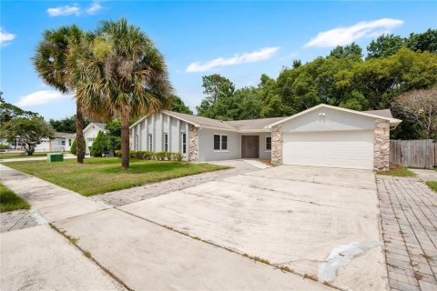 Casa en venta en Orlando, Florida, 4 dormitorios, 166.57 m2 № 2107744 - foto 3