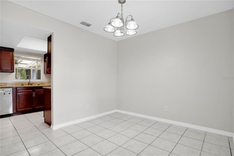 Casa en venta en Orlando, Florida, 4 dormitorios, 166.57 m2 № 2107744 - foto 8