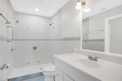 Casa en venta en Orlando, Florida, 4 dormitorios, 166.57 m2 № 2107744 - foto 19