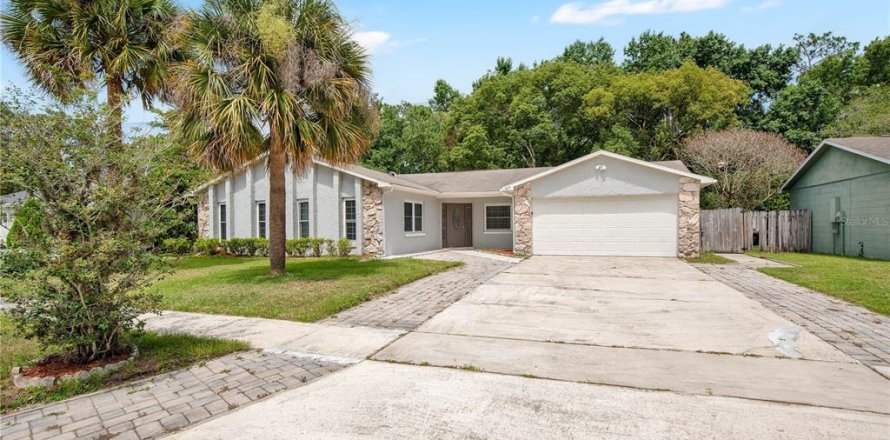 Casa en Orlando, Florida 4 dormitorios, 166.57 m2 № 2107744