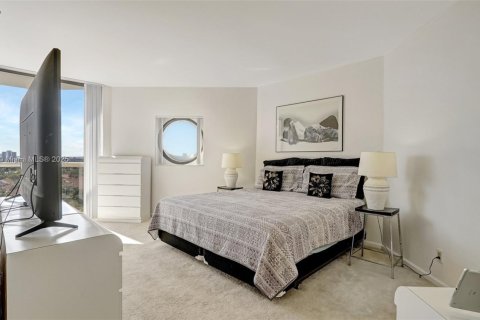 Condo in Aventura, Florida, 2 bedrooms  № 1696011 - photo 30