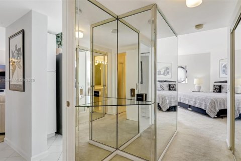 Condo in Aventura, Florida, 2 bedrooms  № 1696011 - photo 28