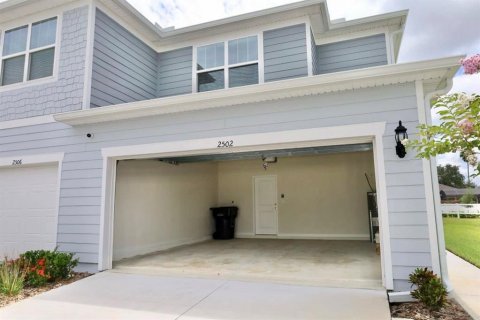 Townhouse in Davenport, Florida 3 bedrooms, 165.55 sq.m. № 1832059 - photo 16
