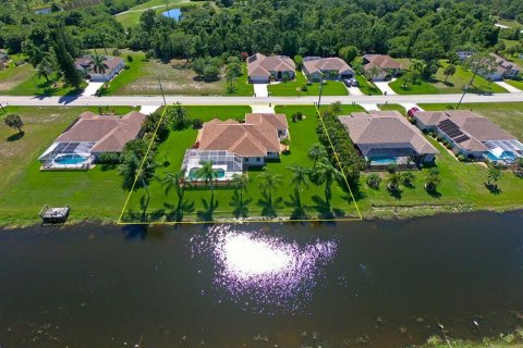 Casa en alquiler en Rotonda, Florida, 3 dormitorios, 205.04 m2 № 1835149 - foto 3